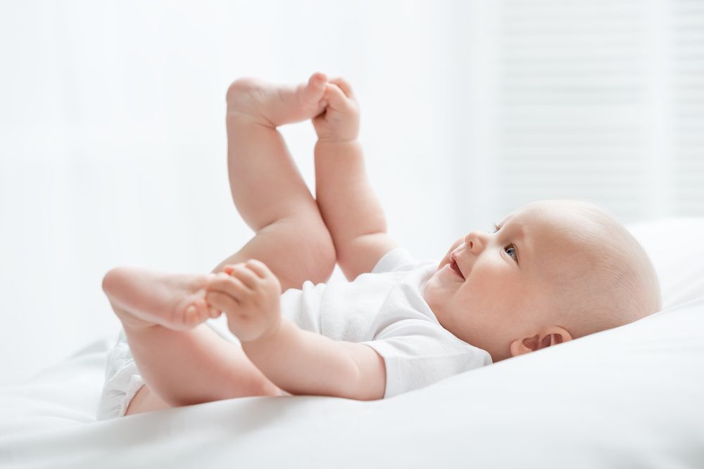 Conheça o top 3 benefícios do travesseiro antirrefluxo para bebês